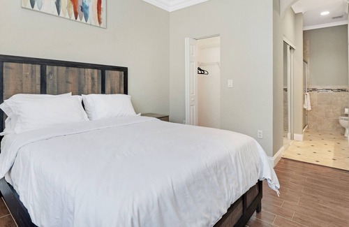 North Lauderdale House | Harbor Vacation Homes
