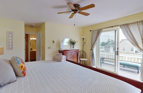 Scarborough House | Harbor View Beach Home | Bayley Vacation Rentals | Marsh Views | Outdoor Space