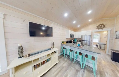 Belfast Apartment | Harbor View Cottage - Unit A