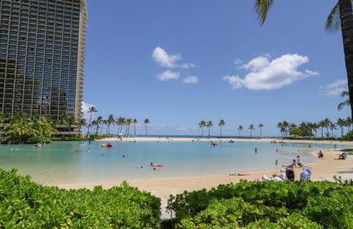 Waikiki Apartment | Harbor View Plaza #1203