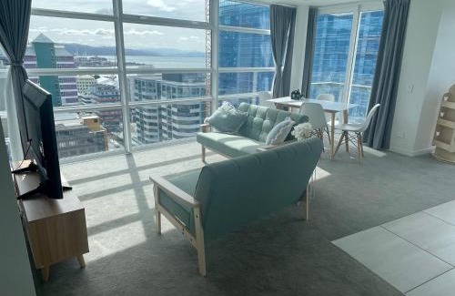 Te Aro Apartment | Harbor View Two Bedroom Apartment At Pinnacle