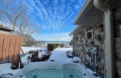 Lexington House | Harbor View! Walk Out The Door Into Downtown Lex!