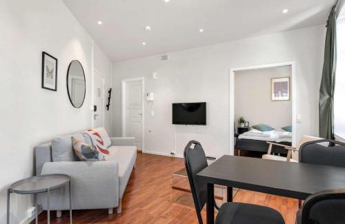 Sandviken Apartment | Harbour - 1BR Apartment