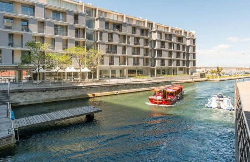 Victoria and Alfred Waterfront Apartment | Harbour Bridge 33C