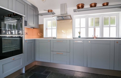 Boscastle Cottage | HARBOUR COTTAGE, pet friendly, luxury holiday cottage in Boscastle
