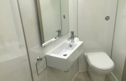Irvine House | Harbour Guest House