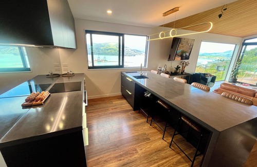 Lyttelton House | Harbour Haven