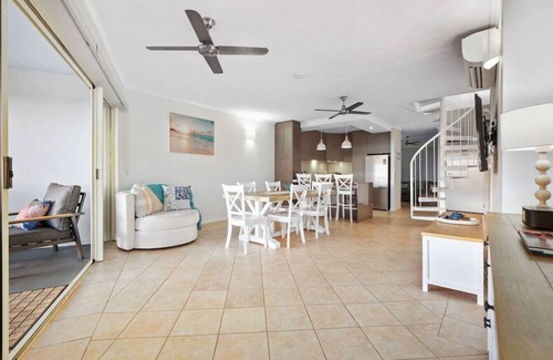 Cullen Bay Apartment | Harbour Haven Penthouse: Marina view, Balcony, BBQ
