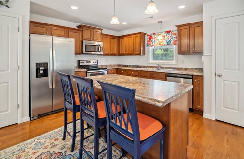 Colington Harbour House | Harbour Haven*Community: Pool, Boat Ramp, Tennis