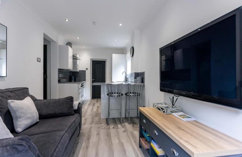 Turnchapel House | Harbour House