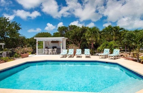 George Town Villa | Harbour Master Estates