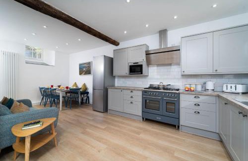 St Ives House | Harbour Moorings
