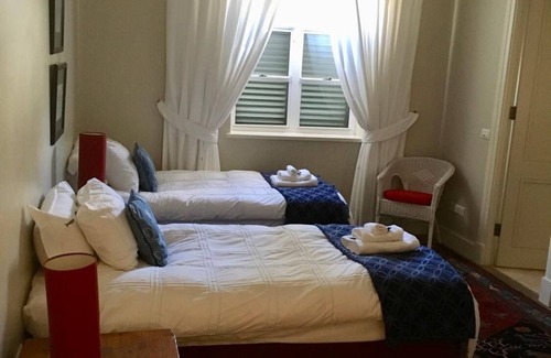 Kalk Bay Hotel | Harbour Place