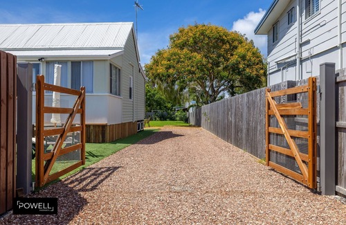 Burnett Heads Cottage | Harbour Retreat - a little slice of heaven!