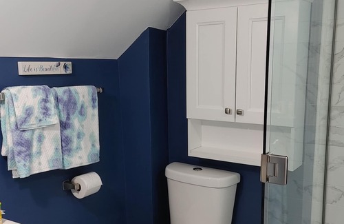Owen Sound House | Harbour Veiw 2 Bedroom and Den