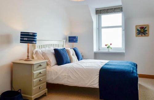 Johnshaven House | Harbour View