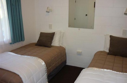 Coromandel Hotel | Harbour View Motel