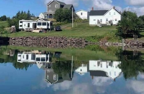 Richmond County RV Rental | Harbour view park model