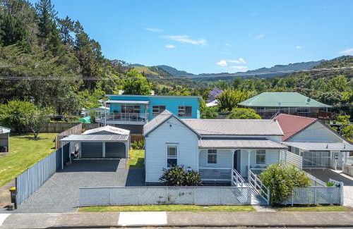 Coromandel House | Harbour Villa