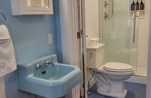Northeast Harbor Bed & Breakfast | Harbourside Inn