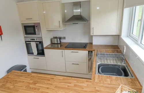 Heligan Cottage | Harcombe House Bungalow 1