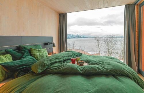 Herand Apartment | Hardanger Fjordtun PANORAMA cabin near the Hardangerfjord with fantastic fjordview, silence and nature