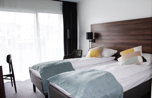 Oystese Hotel | Hardangerfjord Hotel