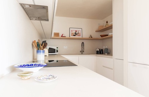 Finsbury Apartment | Hardwick Street III by onefinestay