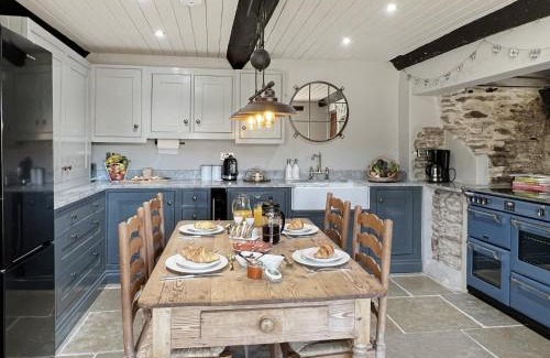 Exton House | Hare and Hounds Exton