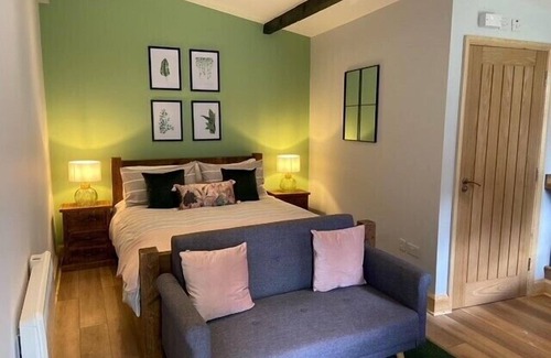 Harewood End Hotel | Harewood End Inn