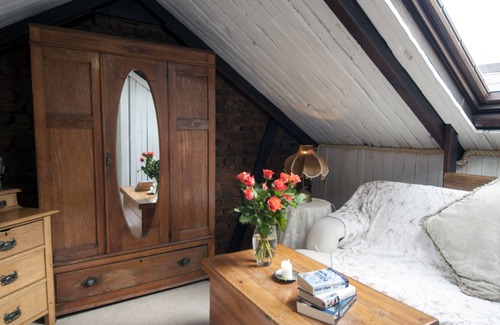 Claremont Bed & Breakfast | Harfield Guest Villa