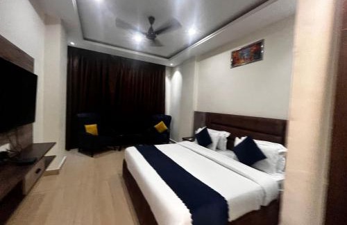 Sahibganj Hotel | Haripur House