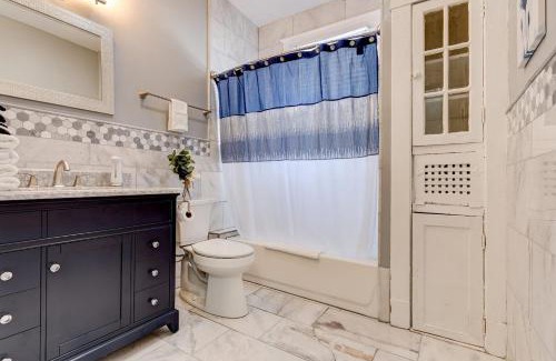 Fairgrounds Apartment | Harleaux Chateau By Jazz Fest And City Park