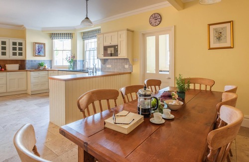 Burgh Island House | Harlequin House - a house that sleeps 18 guests in 9 bedrooms