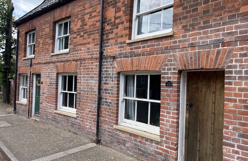 Harleston Cottage | Harleston Norfolk/Suffolk border Historic Cottage