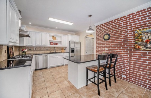 Harleston Village House | Harleston Village Family Friendly Downtown Home