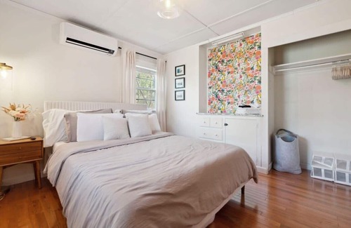 Hampton House | Harley's House |Minutes to Beach |Newly Renovated