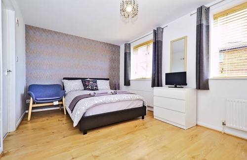 Woolwich Riverside House | Harlinger Lodge Annexe