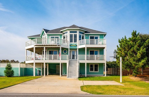 Monteray Shores House | Harmankaya by Luxstayusa: Renovated Luxury in Corolla w/Pool, Views & Game Room