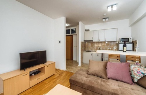Boreti House | Harmonia Budva 1 - Apartment with Sea Viewn