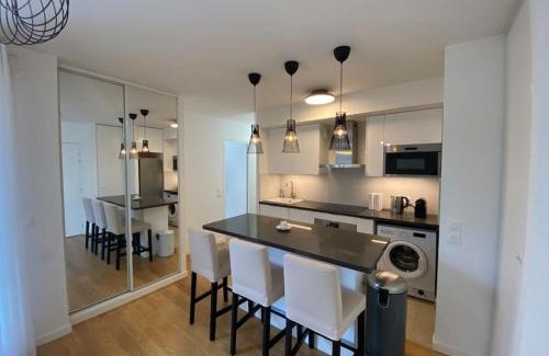 Chaville Apartment | Harmonieux Yourhosthelper