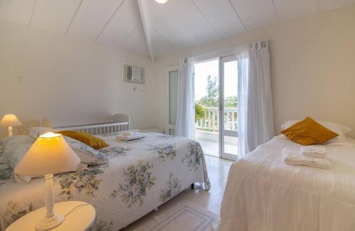 Village da Ferradura House | Harmoniosa Mansão a poucos passos da Praia