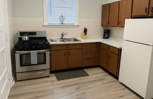 Cragin Apartment | Harmonious 2BR Apartment