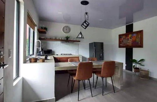 La Fortuna House | Harmonious ground floor Apt. Comfort and Tranquility
