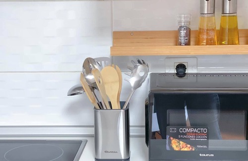 Telde Ski Chalet | Harmony Beach House - 2BR Sea Views Terrace