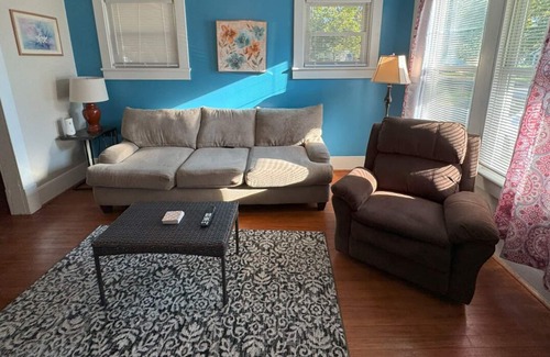 Hampton House | Harmony Hideaway-Home in Hampton
