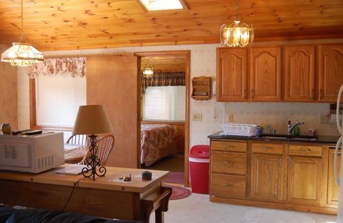 Twin Mountain House | Harmony Hill Bungalow at Bretton Woods w/private backyard & jacuzzi