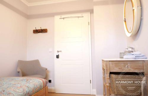 Handewitt Villa | Harmony House