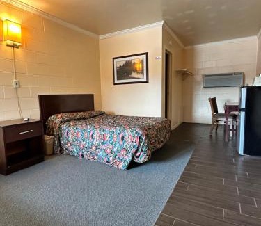 Ypsilanti Hotel | Harmony House Motel