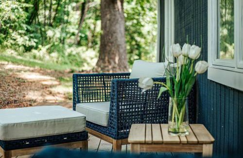 Front Royal House | Harmony Ridge Hideaway: mountain retreat w/hot tub